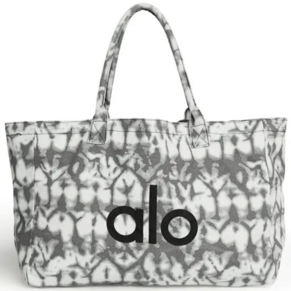 NWT ALO BAG